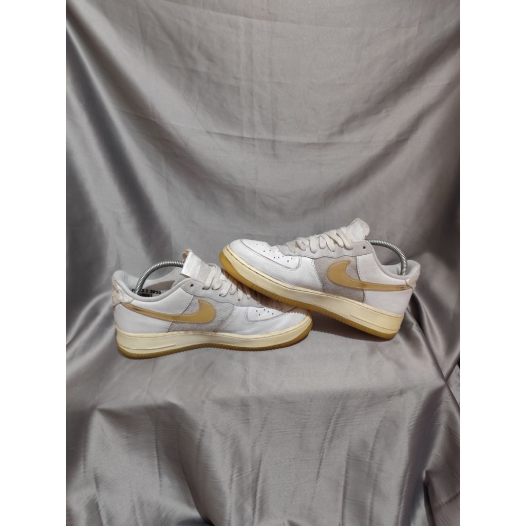 Nike af 1 dna white size