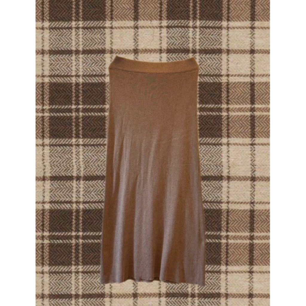 PRELOVED—SHOPINKAE Maxi Knit Skirt