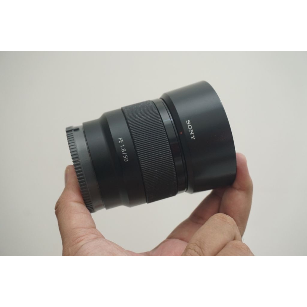 SONY FE 50mm F1.8 E mount Lensa FIX FULLFRAME A7 A7R A7S II III Q72