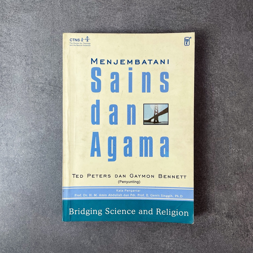 Buku Agama Kristen Menjembatani Sains dan Agama (Bridging Science and Religion) oleh Ted Peters dan 
