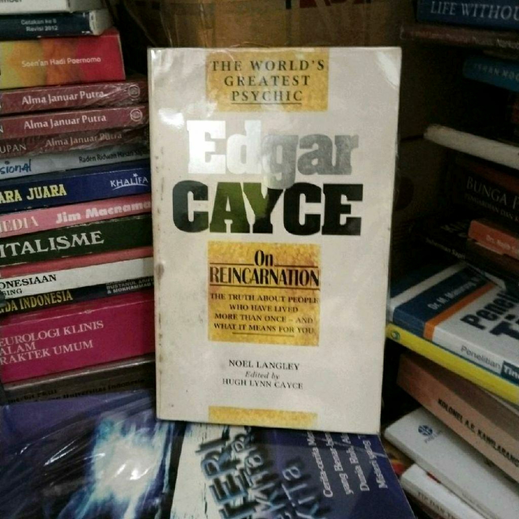 the world's greatest psychic Edgar Cayce