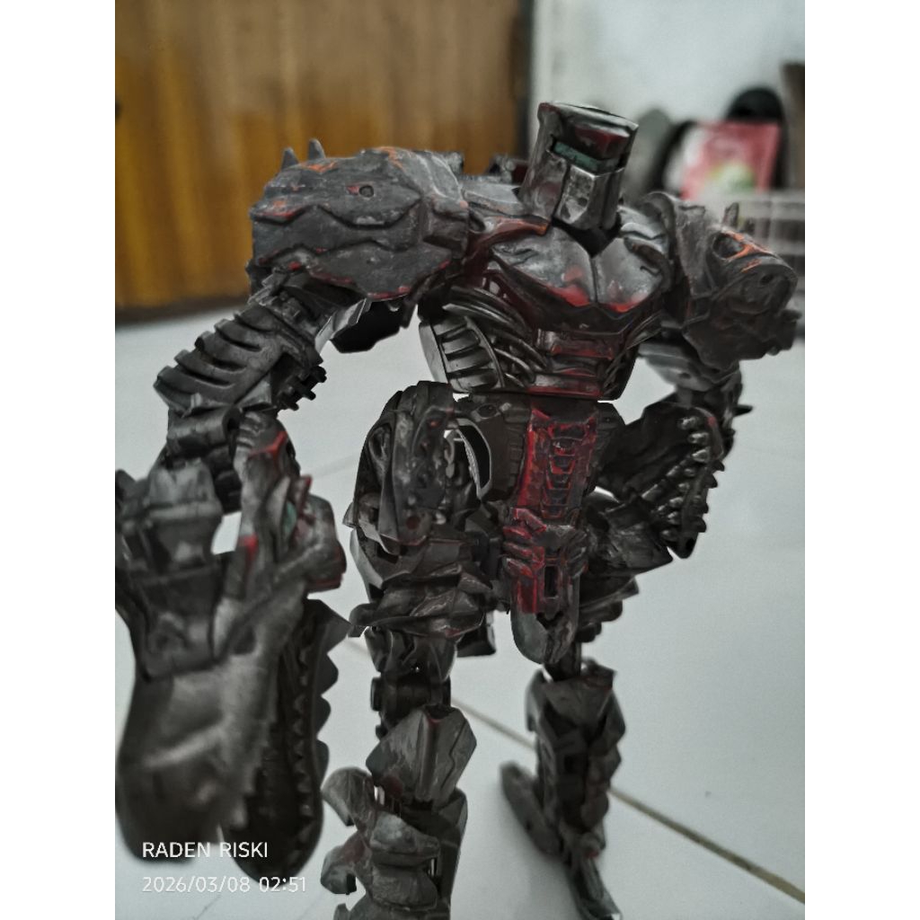 transformers dinobot scorn junk