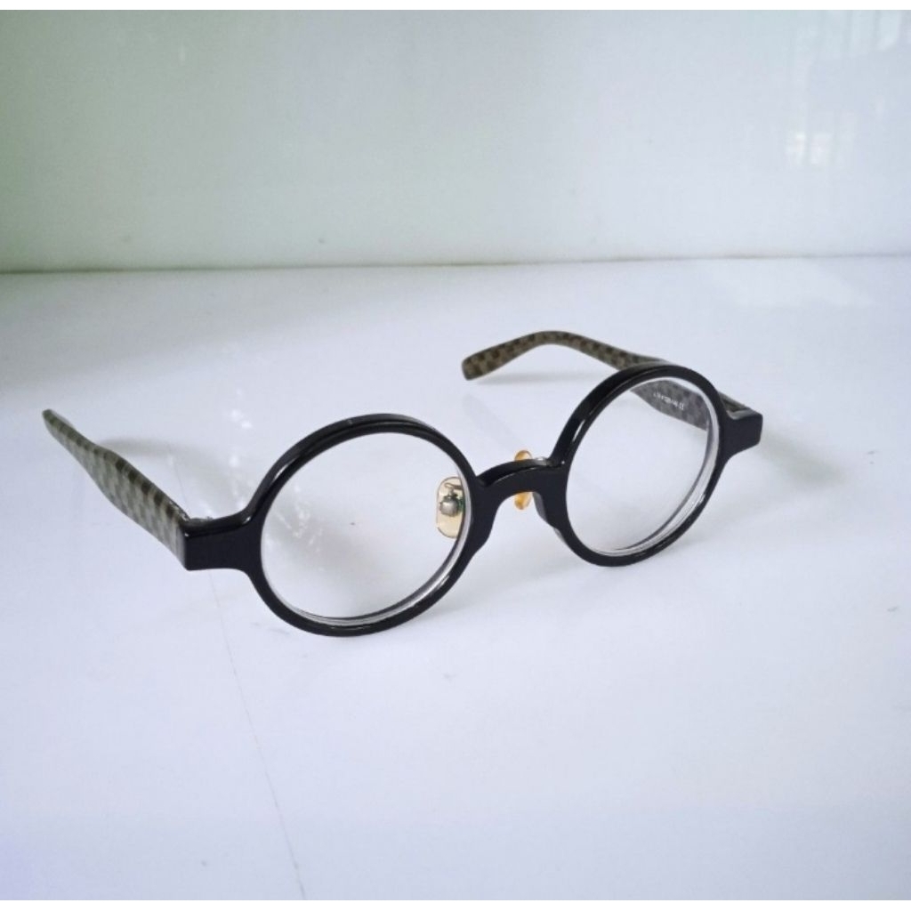 kacamata bulat Windsor John lennon jepang