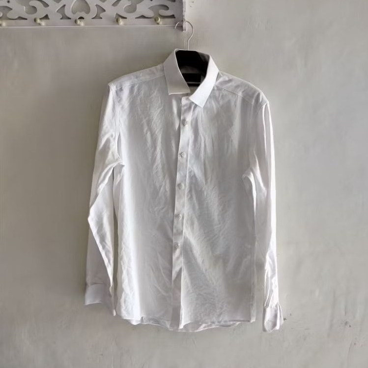kemeja putih pria SIZE S g2000