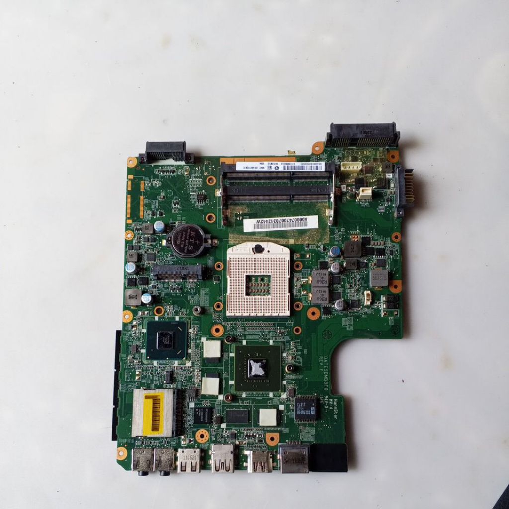 Motherboard Laptop Toshiba Satelite L745 Normal
