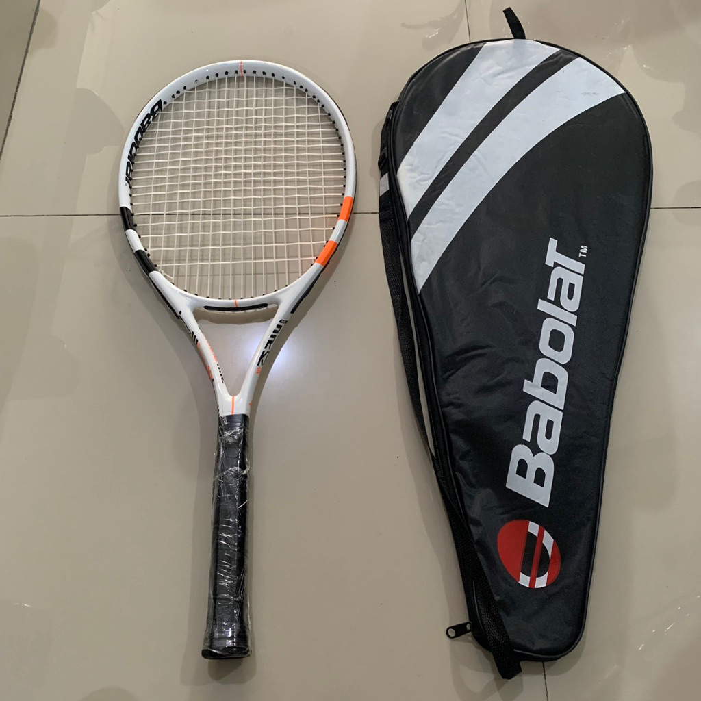 RAKET TENNIS BABOLAT / RAKET TENIS BABOLAT HITAM PUTIH