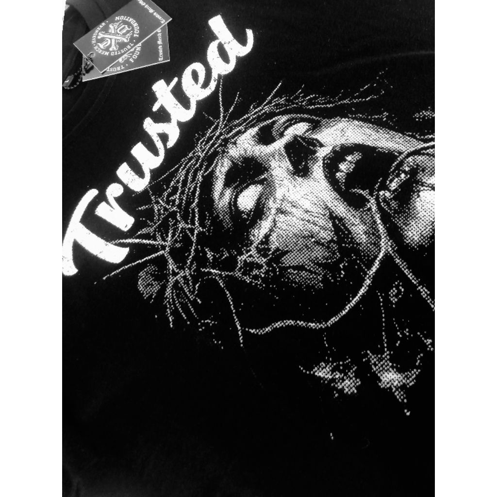 t-shirt trusted merch limited edition