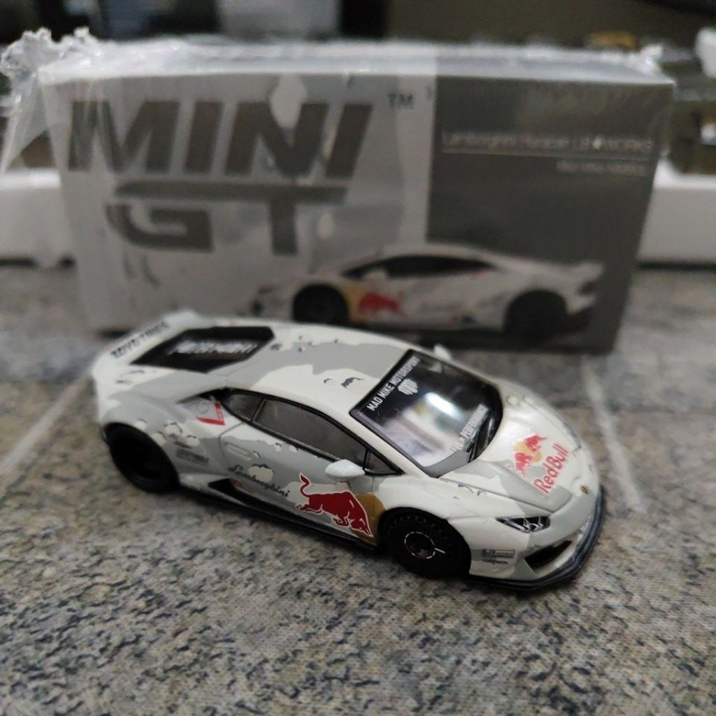 MINI GT #967 LBWK LAMBORGHINI HURACAN MAD MIKE