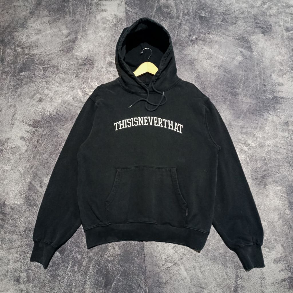 HOODIE THIS IS NEVER THAT