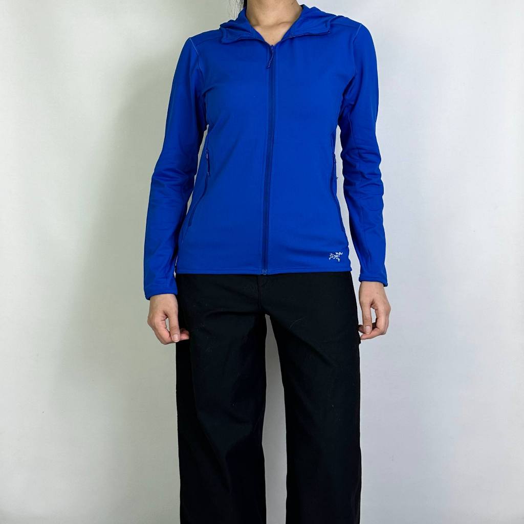 jaket wanita Arcteryx size XS (seperti baru) 100% original 090326B