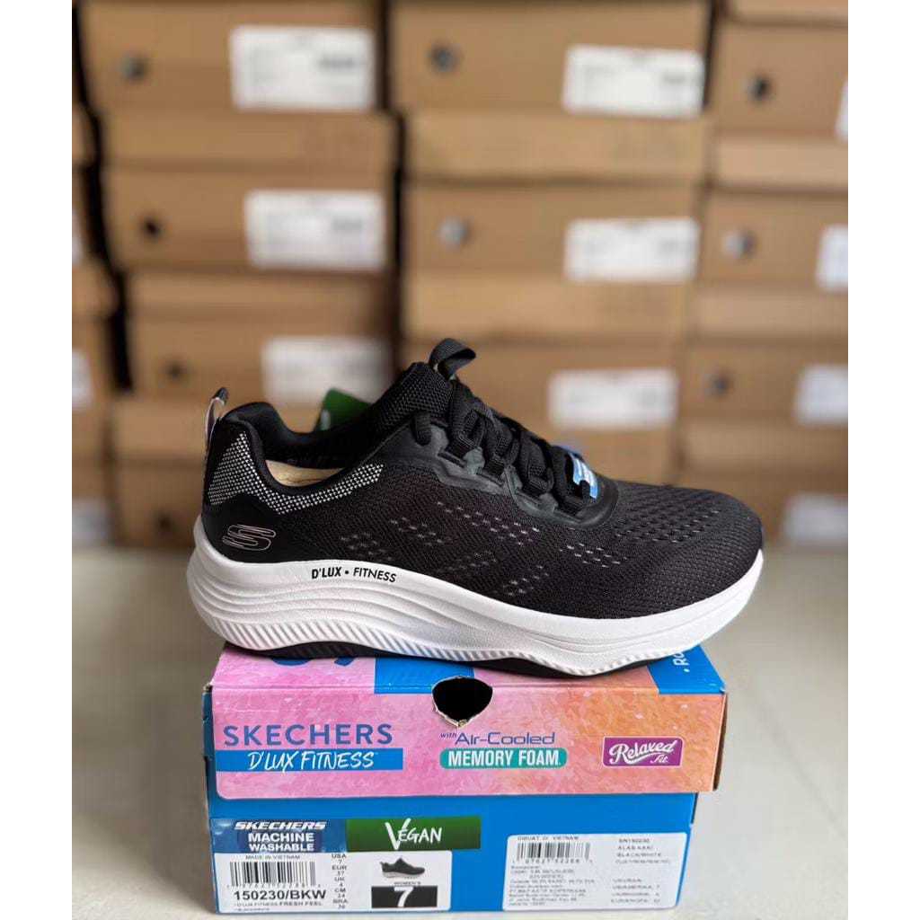 Sneakers Skechers D'Lux Fitness Hitam Putih | Memory Foam, Vegan, Machine Washable | Sepatu Olahraga