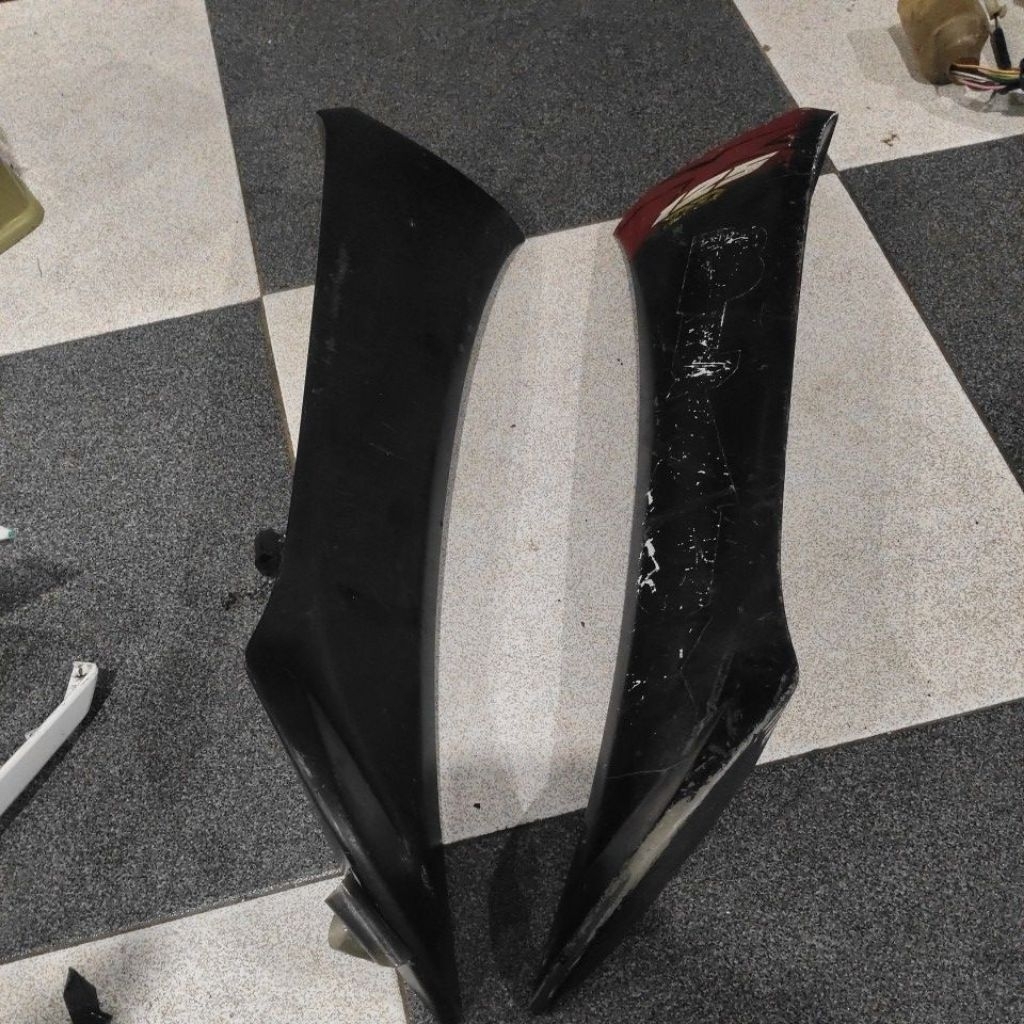 sayap luar supra x 125 old 2005 2006 ori