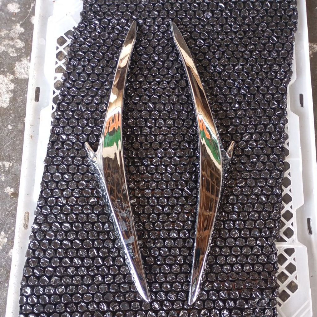 Garnish alis headlamp reflektor vario 110 karbu