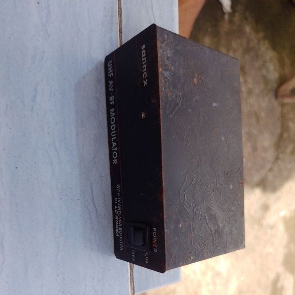 Modulator uhf Av Rf Boster