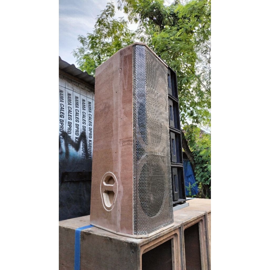 Box SR / sidefil 215 ( 15inc dobel ) include horn tweter & grill bisa ukir nama