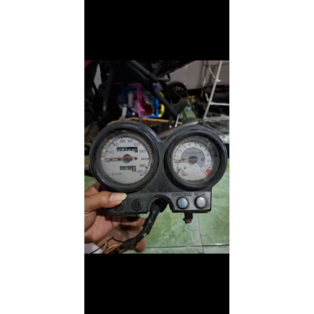 Copotan lampu set speedometer tiger lama
