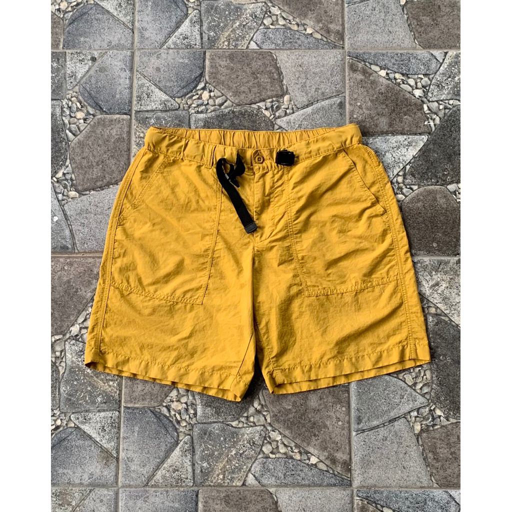 Celana Pendek Uniqlo Utility