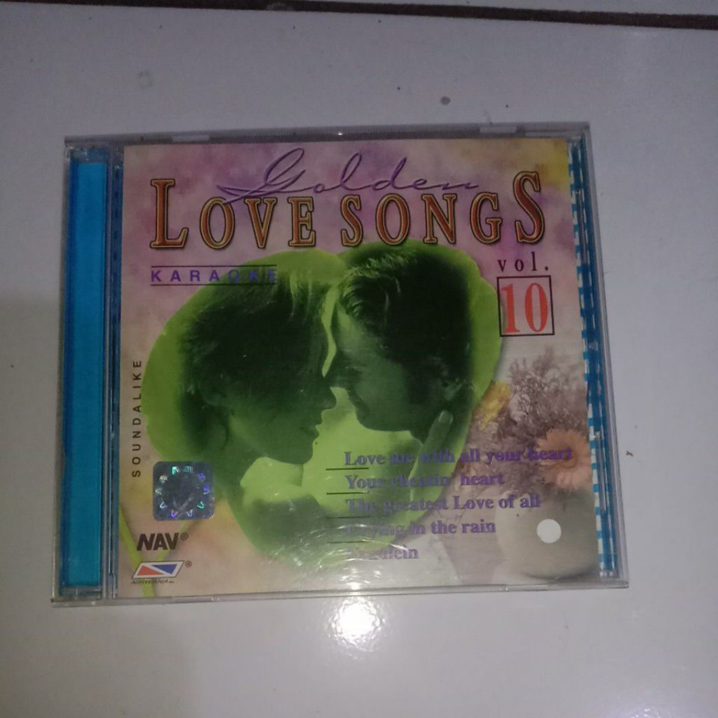 VCD KAROEKE GOLDEN LOVE SONGS VOLUME 10