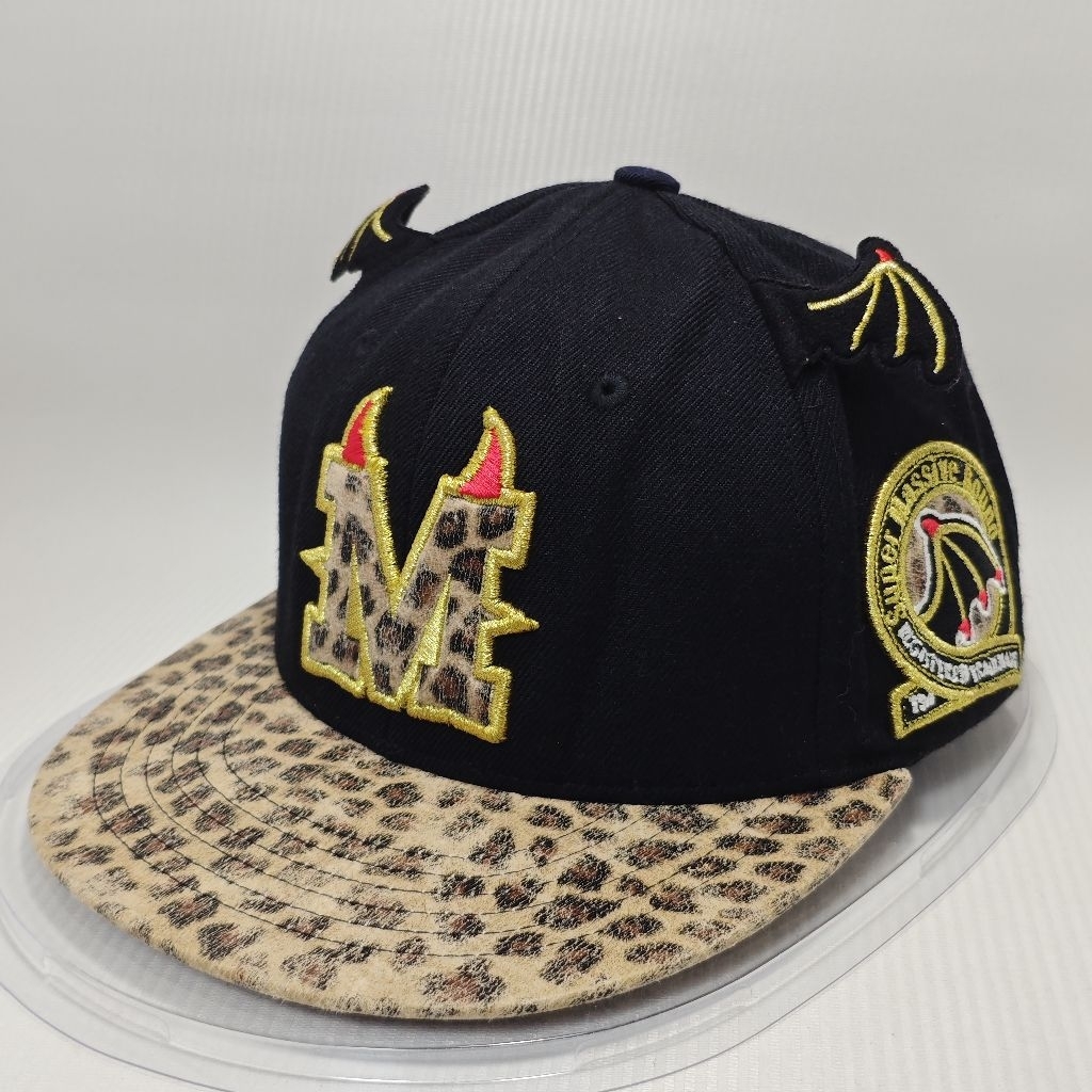 Topi SMB Super Massive Leopard Devil Wings Snapback Cap Streetwear | Bekas | Second | Prelove