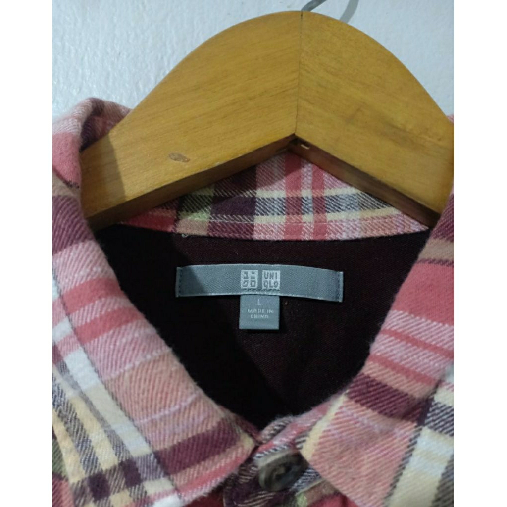 Uniqlo Flanel Size L