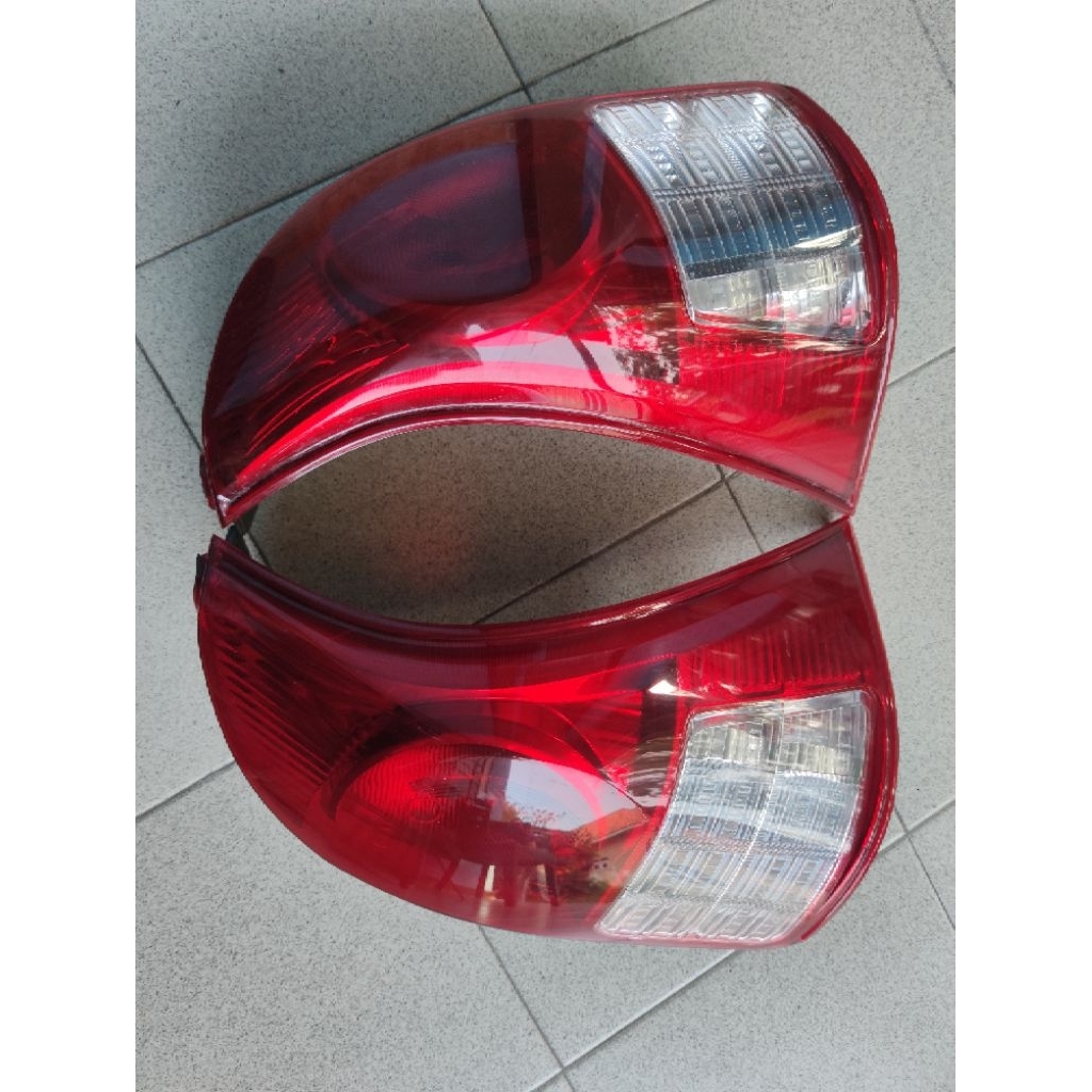 Stop Lamp Avanza 2012-2015 copotan kanan kiri.