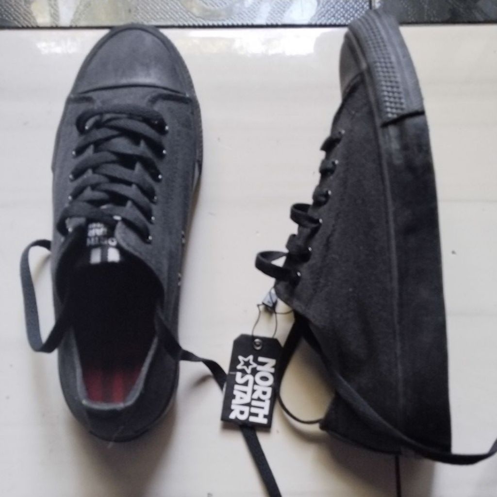 (NEW ) SALE Sepatu North Star by BATA