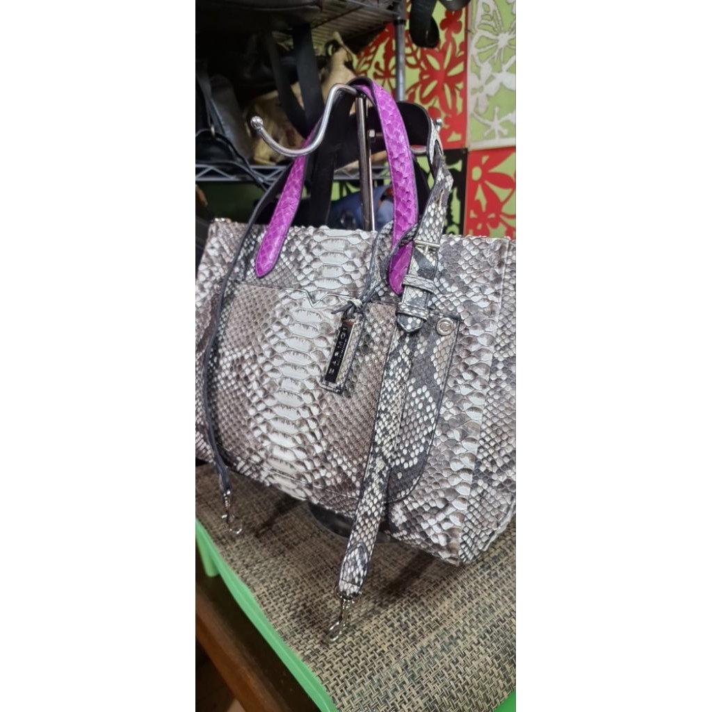 TAS HANDBAG BERTALPAN KULIT ULAR ASLI CANTIK