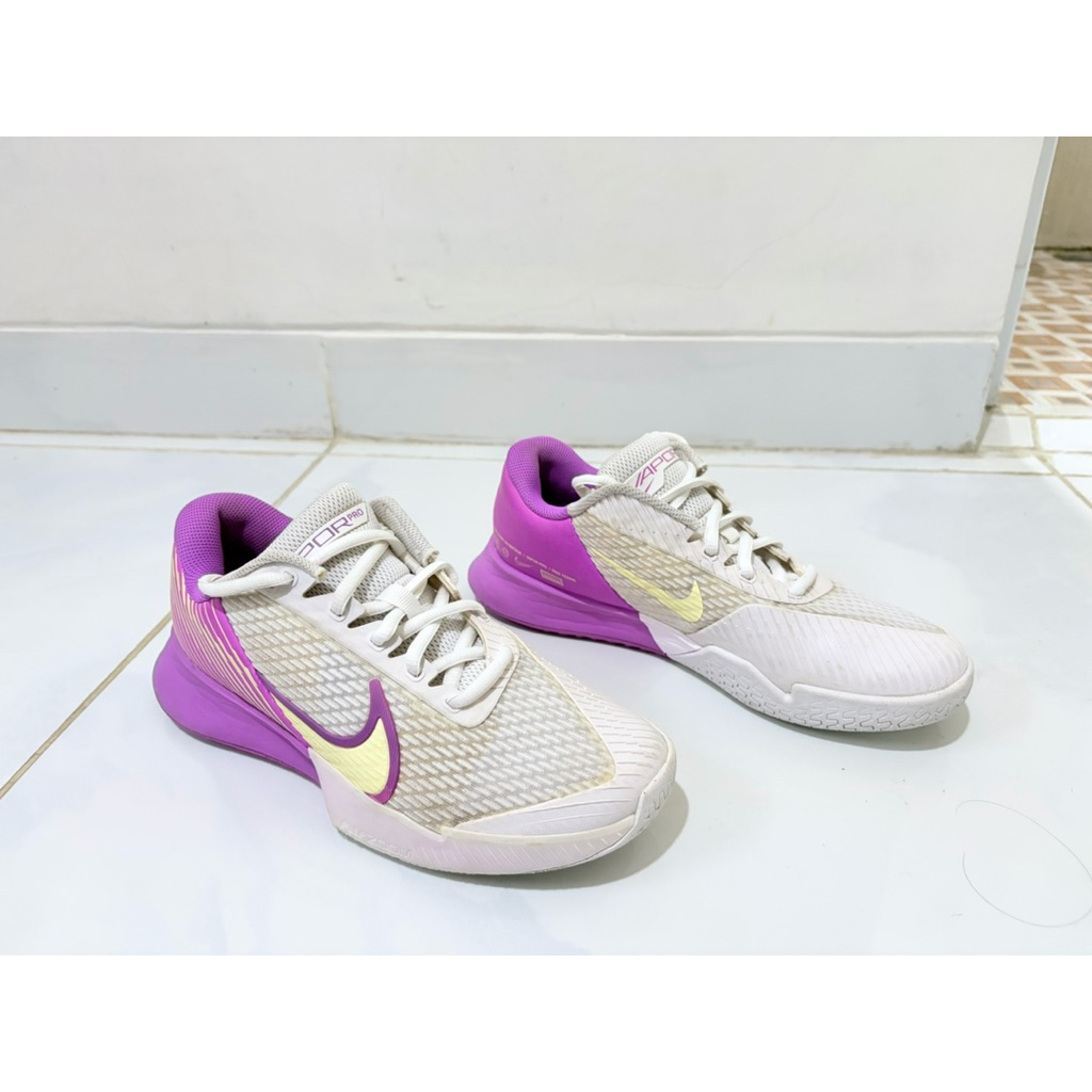 Sepatu Tenis Nike Vapor Pro 2 White Fuchsia Dream Citron Women 2023 Size 38,5 Insole 24,5 cm (Second