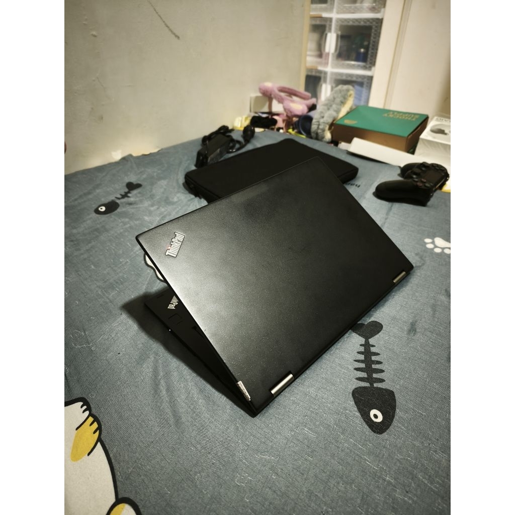 Lenovo Yoga X380