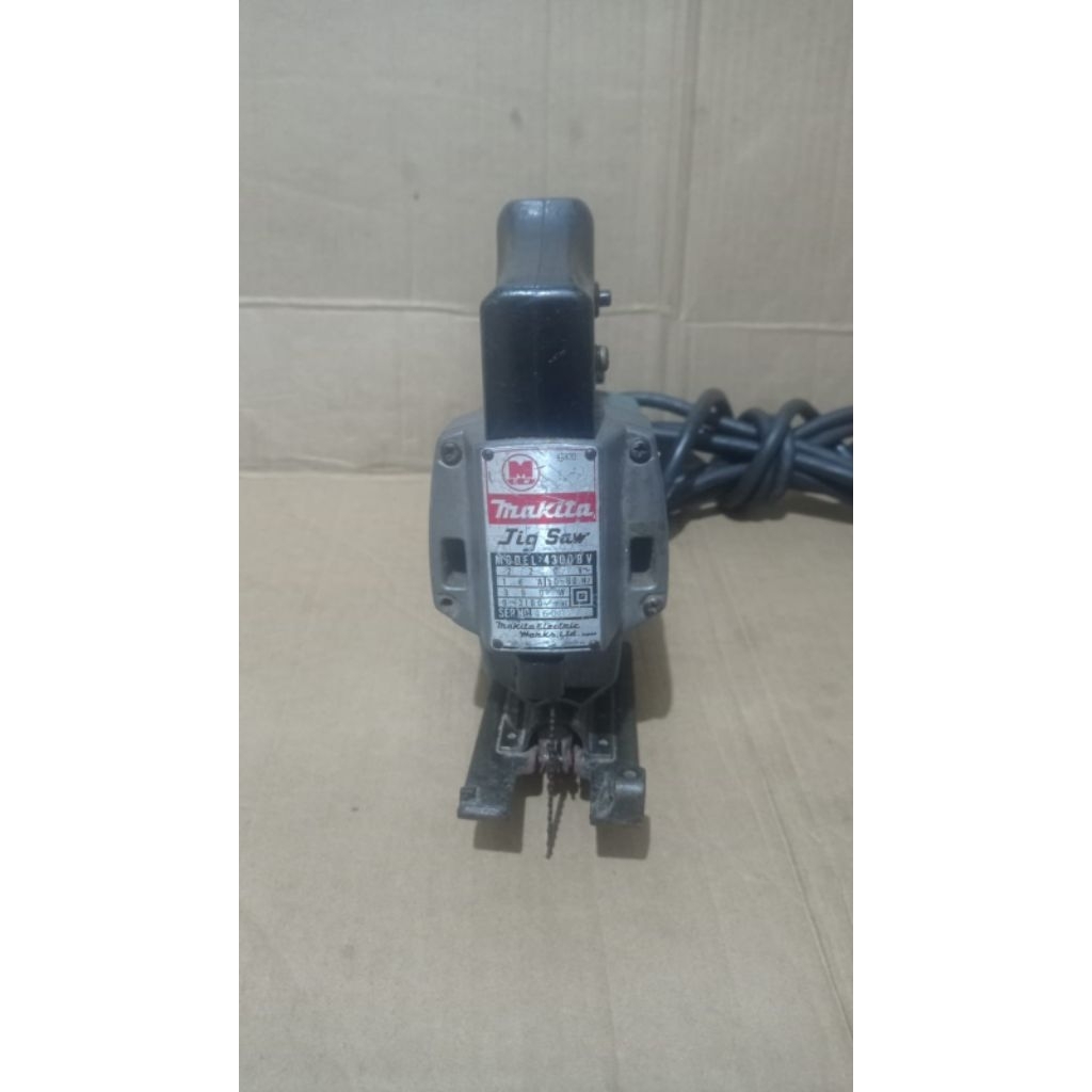MESIN JIGSAW/MESIN GERGAJI KAYU MAKITA HEAVY DUTY MODEL 4300BV JAPAN SECOND ORIGIONAL