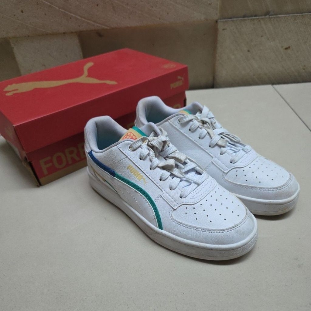 Sepatu Sneakers Anak Laki - laki PUMA sz 39 white preloved