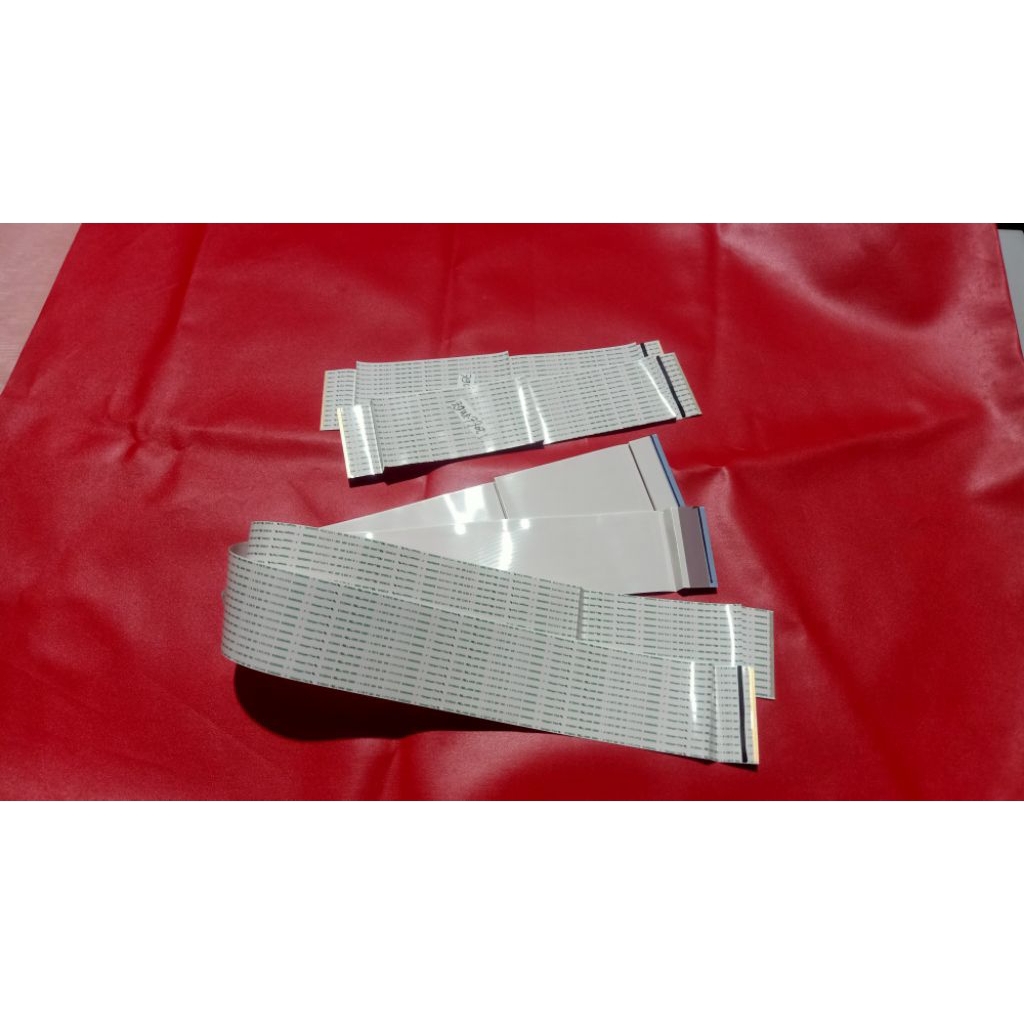 Fleksibel Tv LED LG set ke layar 79UF770T
