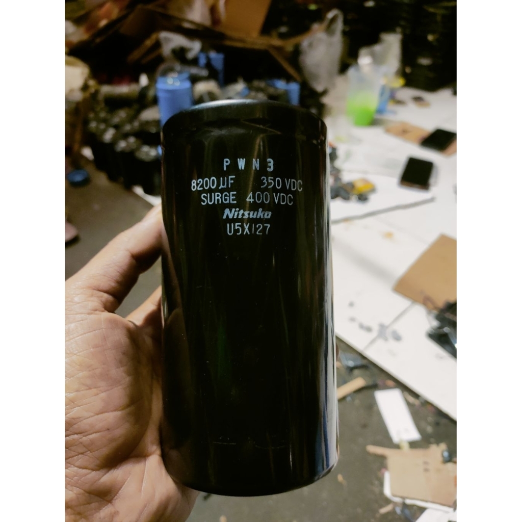 Elko jumbo capasitor Elco kapasitor 350v-400v 8200uf tinggi 14cm diameter 7cm Original