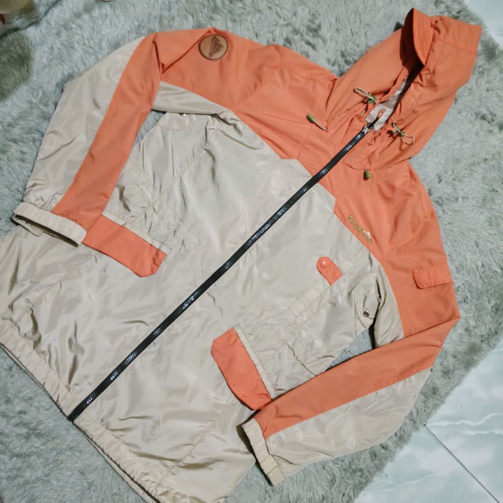 jaket outdoor firstlook size M LD 106 P 66 limited