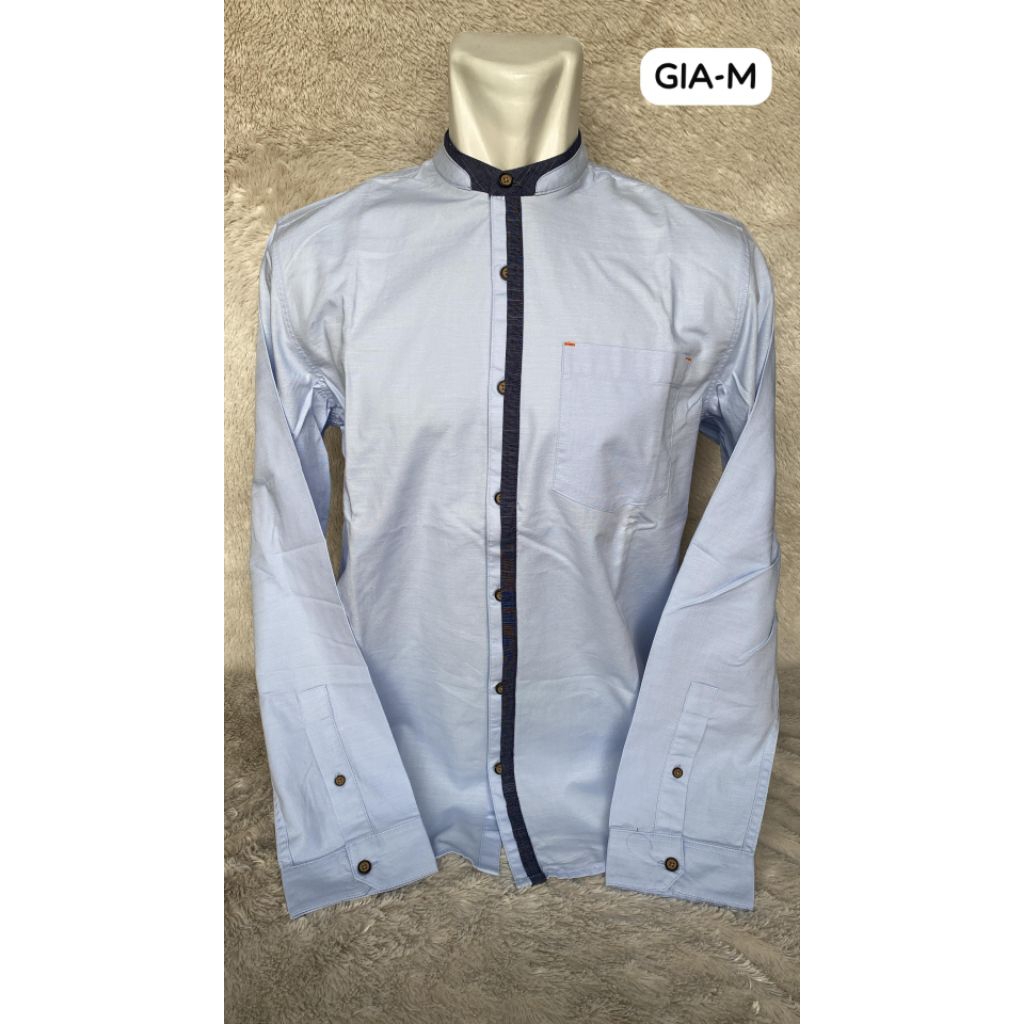 Emba kemeja lengan panjang pria