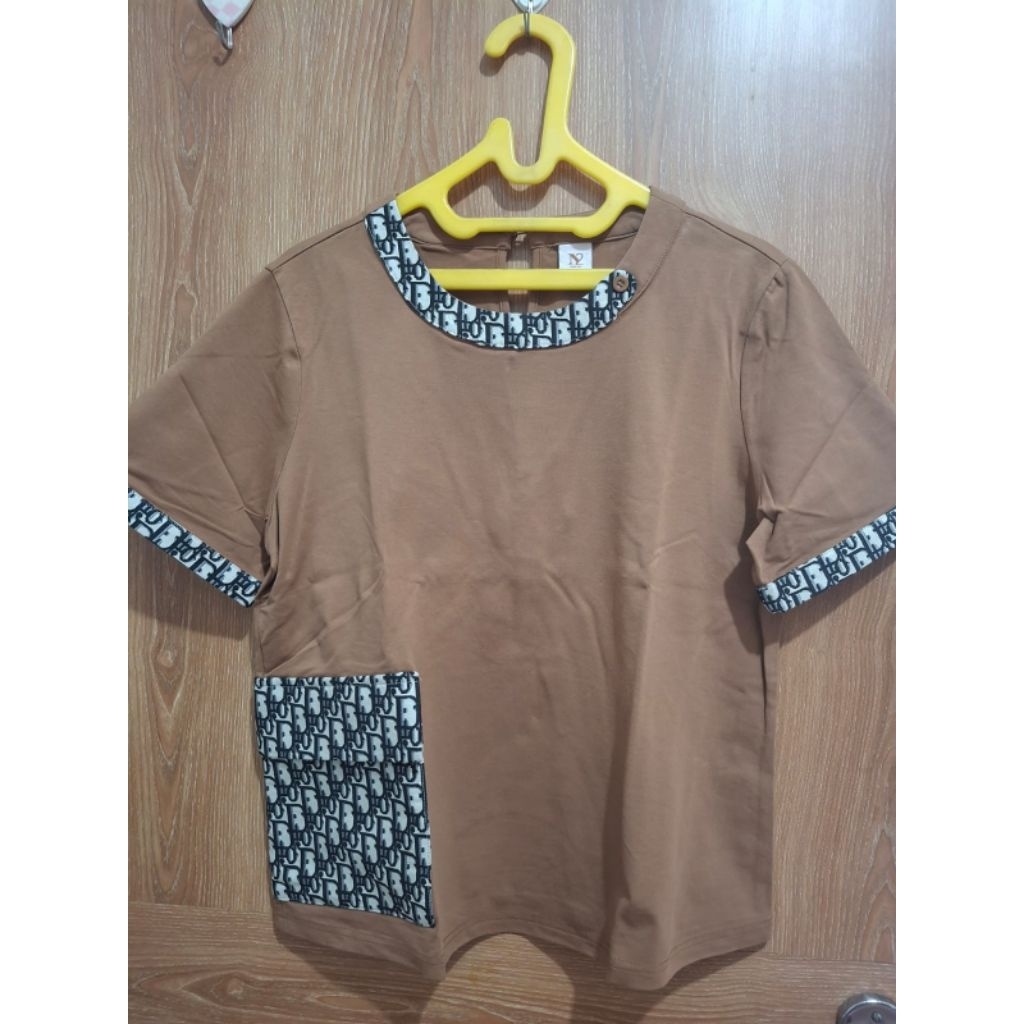 N2 by sisters atasan wanita uk.XL preloved