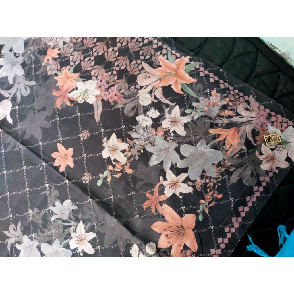 PRELOVED HIJAB ZOYA