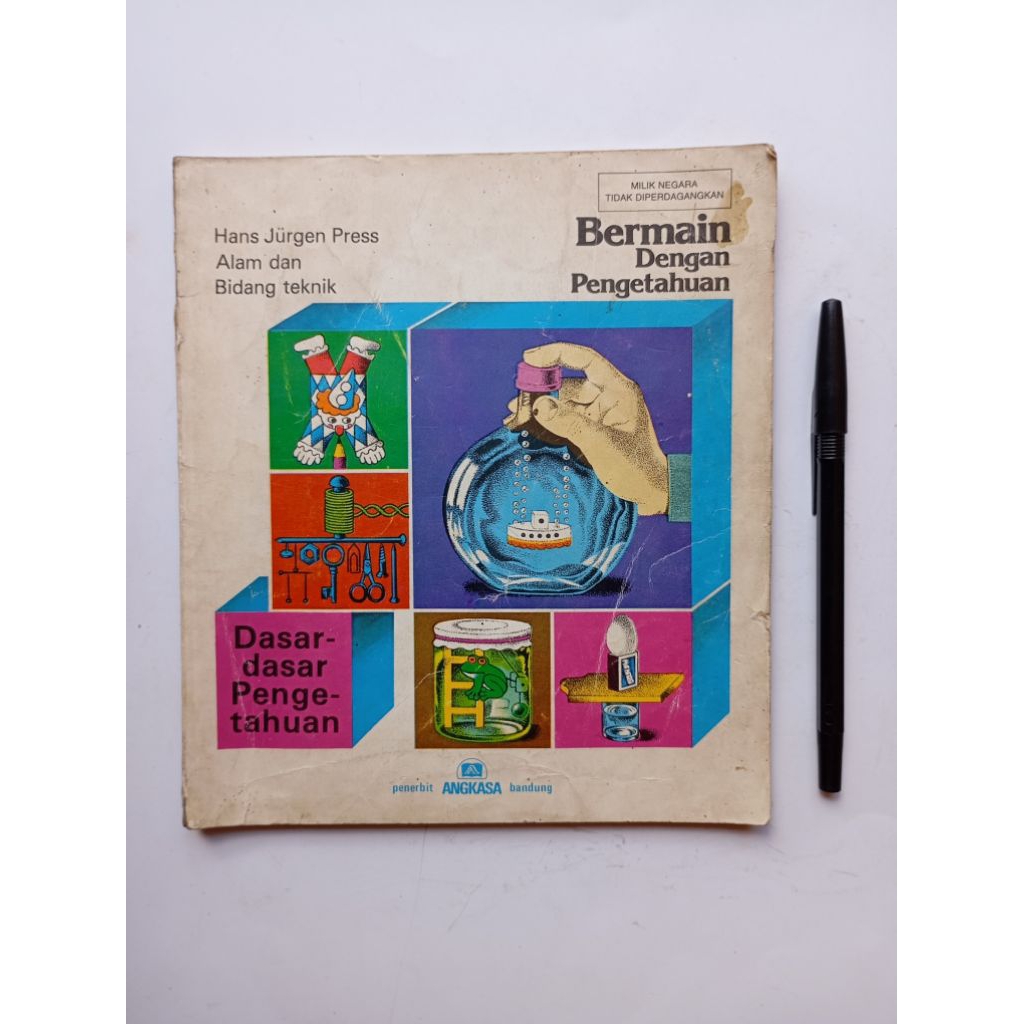 Buku Bermain Dengan Pengetahuan