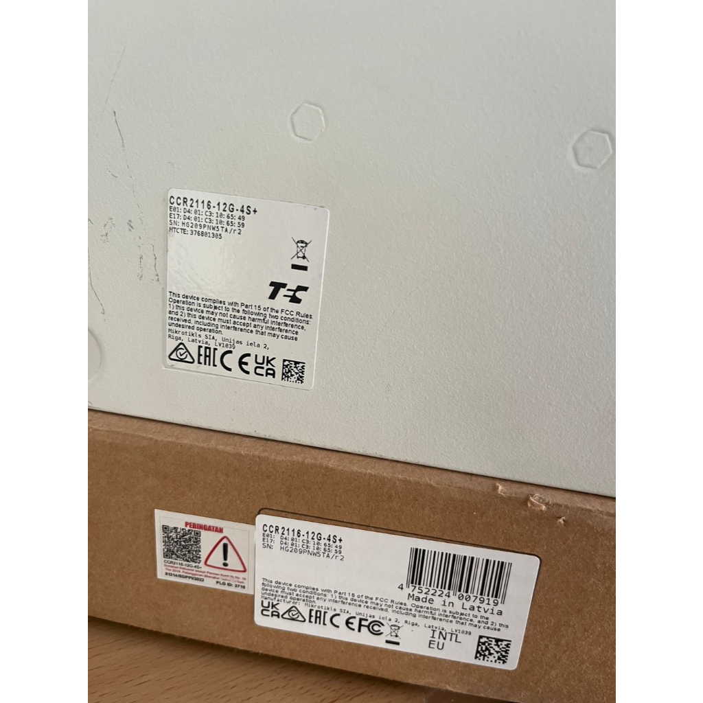 CCR2116-12G-4S+ ( Bekas )