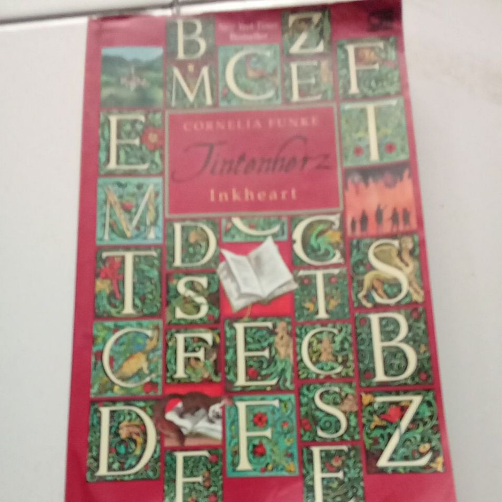 CORNELIA FUNKE INTENHERZ INKHEART novel