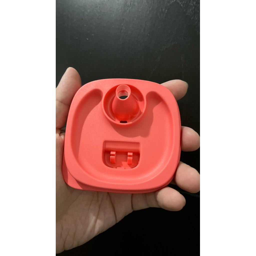 Tutup Tupperware Minyak Kotak