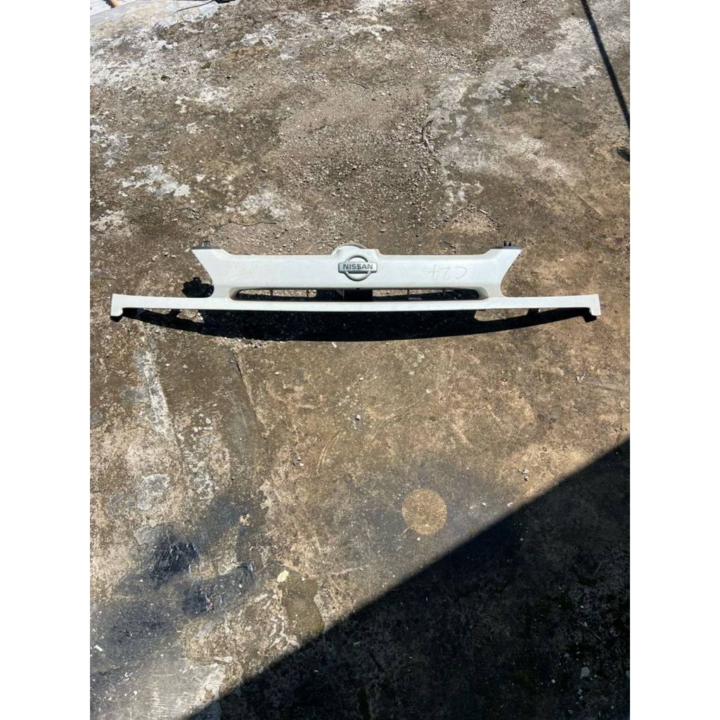 Grill Bemper Depan Nissan Serena C24 JDM 2004 2006 2008 2010 2012 2013 Original