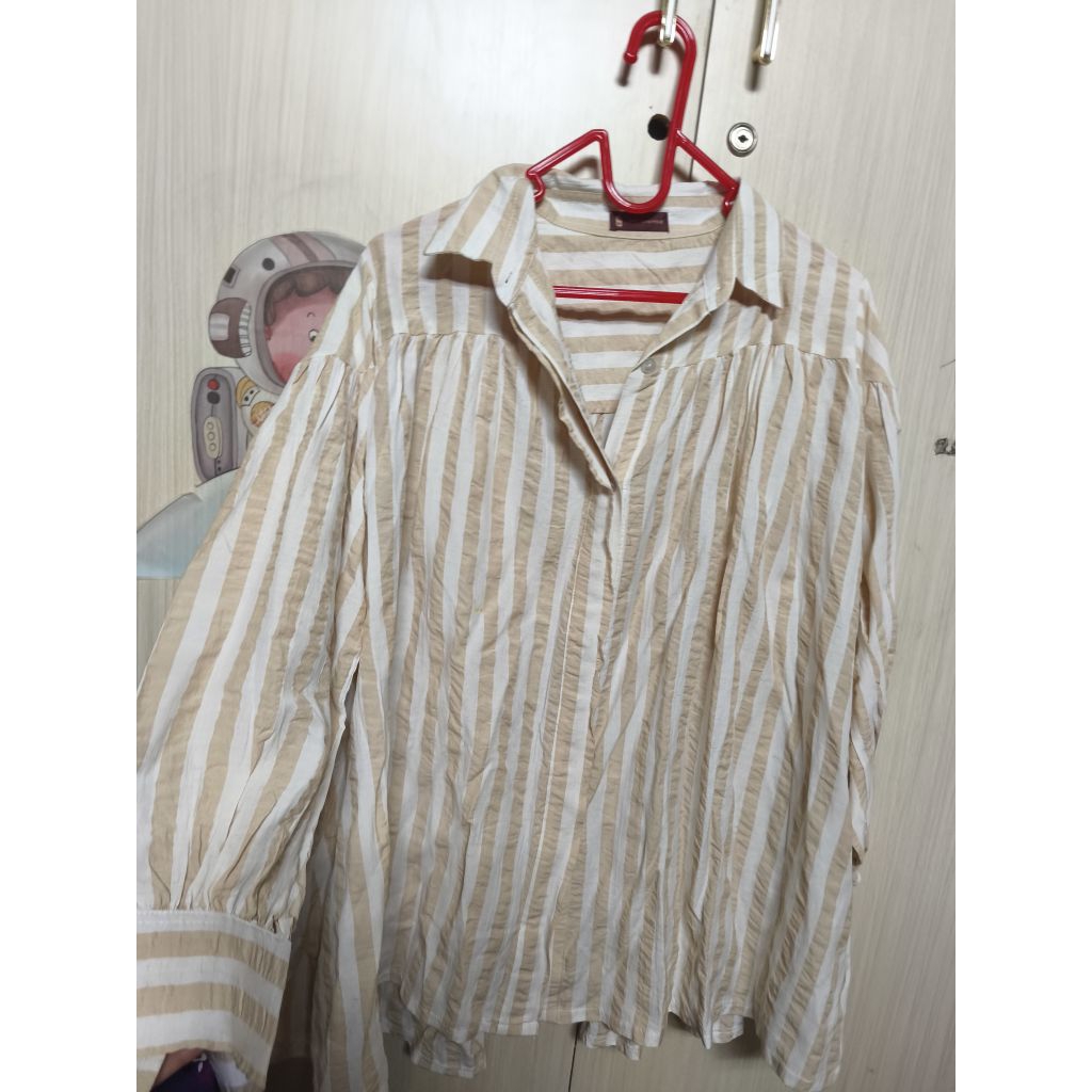 preloved kemeja iymel says hijab