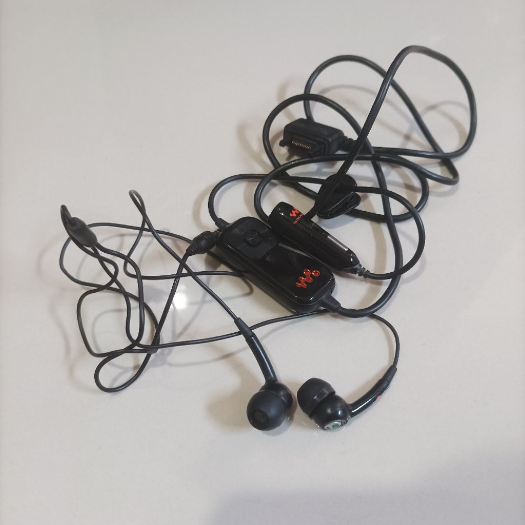 headset Sony Ericsson walkman HM-82