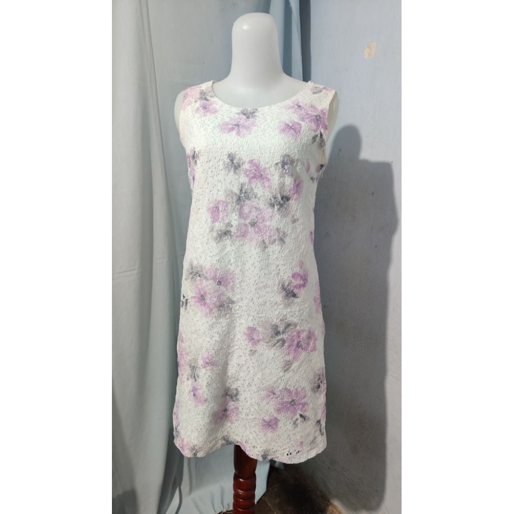 dress brukat / katbol warna lilac