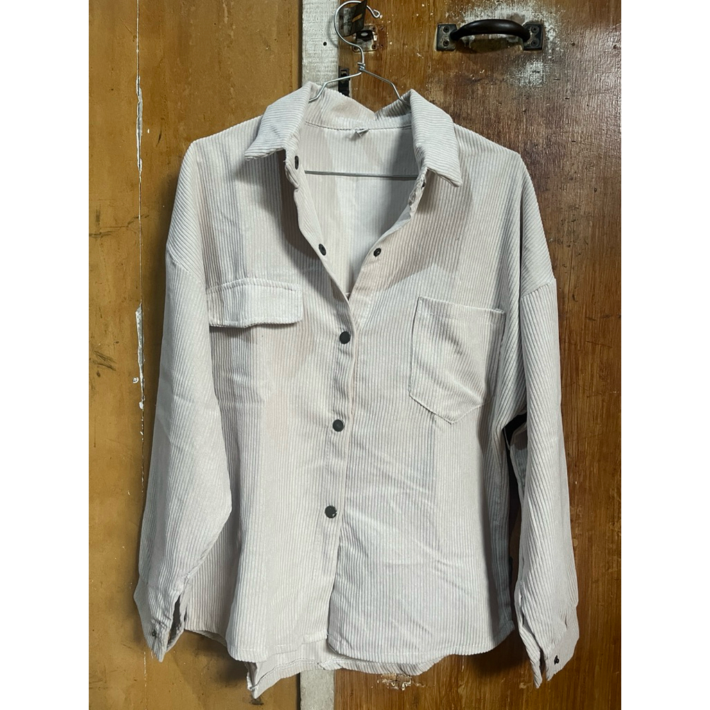 Preloved Kemeja Jaket Corduroy cream