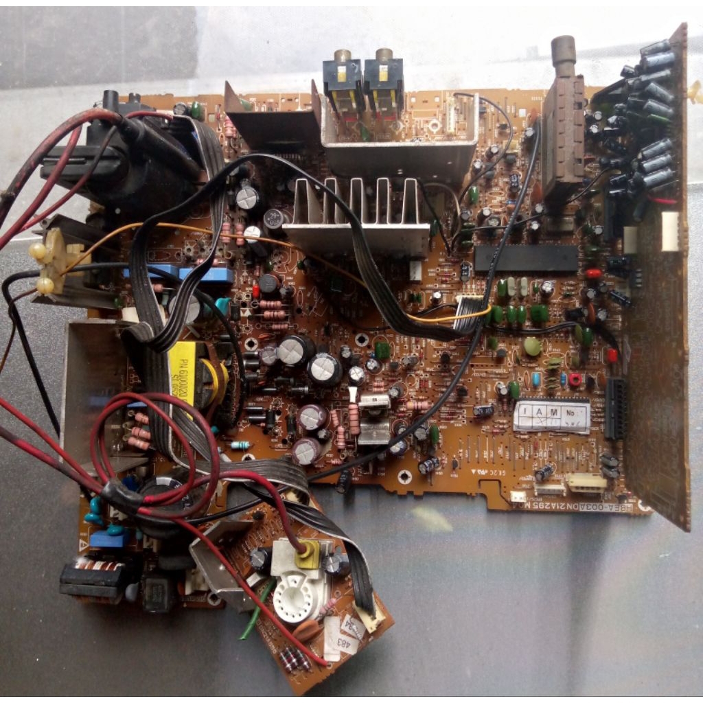 mesin tv Polytron lama,tabung 21inch,cabutan komponen lengkap, blum uji test,gambling