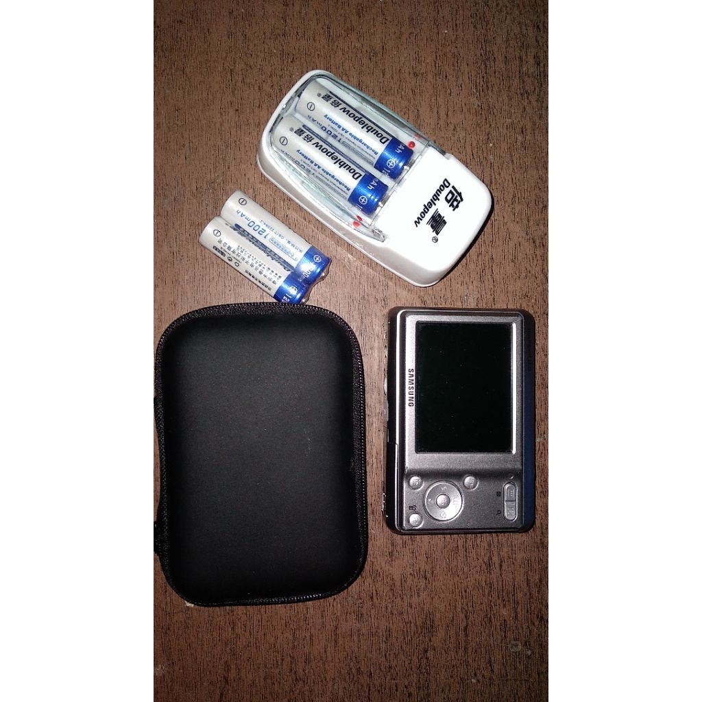 digital camera samsung es10