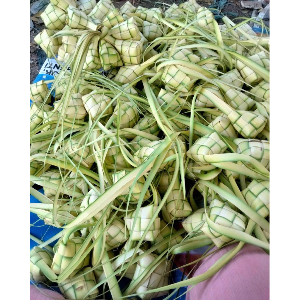 KULIT KETUPAT / CANGKANG KETUPAT / KETUPAT KOSONG / KETUPAT