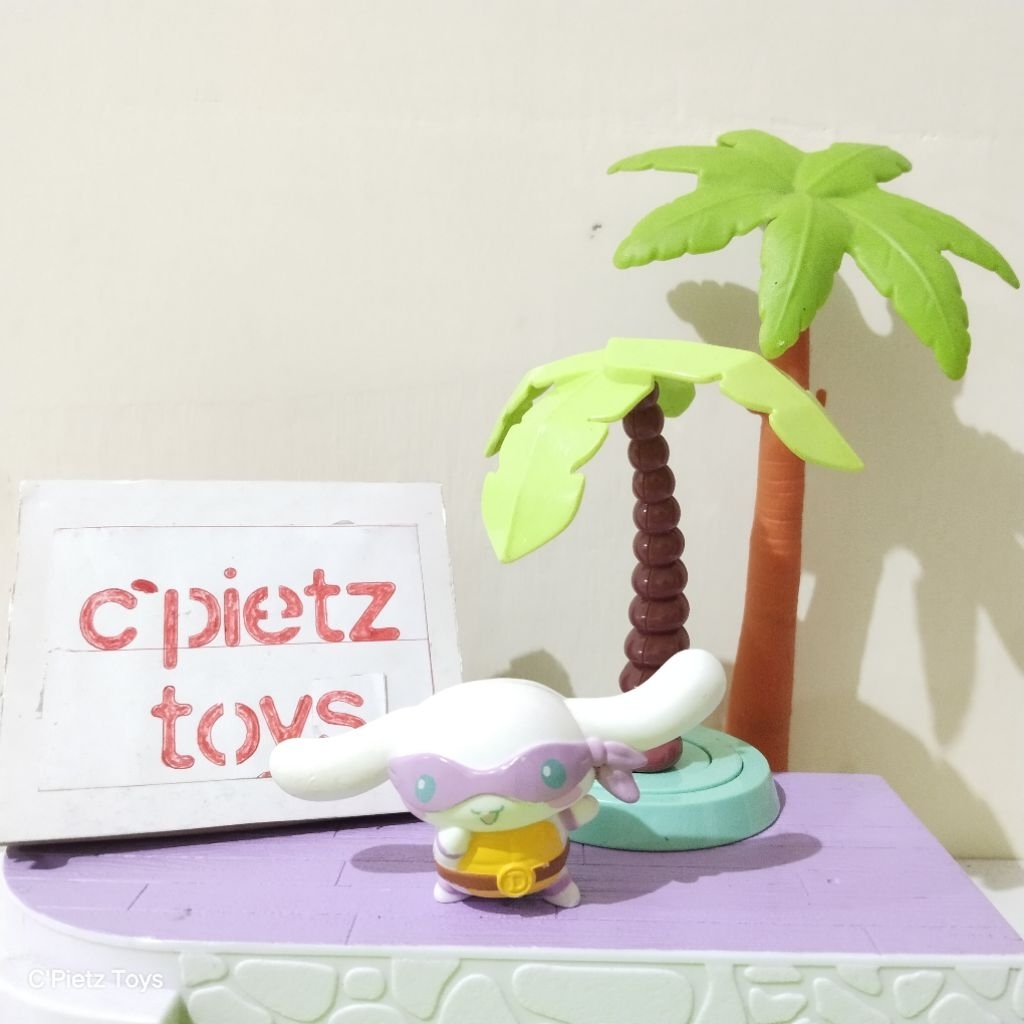 Figure McDonalds Happy Meal Cinnamoroll × Donatello - McDonalds Happy Meal Teenage Mutant Ninja Turt